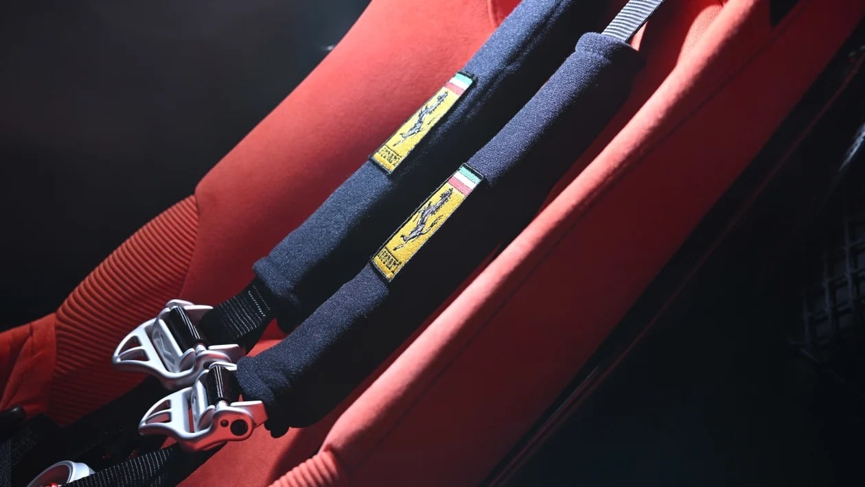 Ferrari 296 Speciale: Η πιο εκρηκτική υβριδική εμπειρία που δημιούργησε ποτέ το Maranello