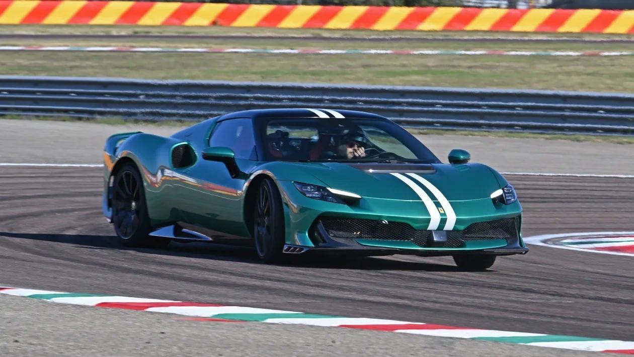 Ferrari 296 Speciale: Η πιο εκρηκτική υβριδική εμπειρία που δημιούργησε ποτέ το Maranello