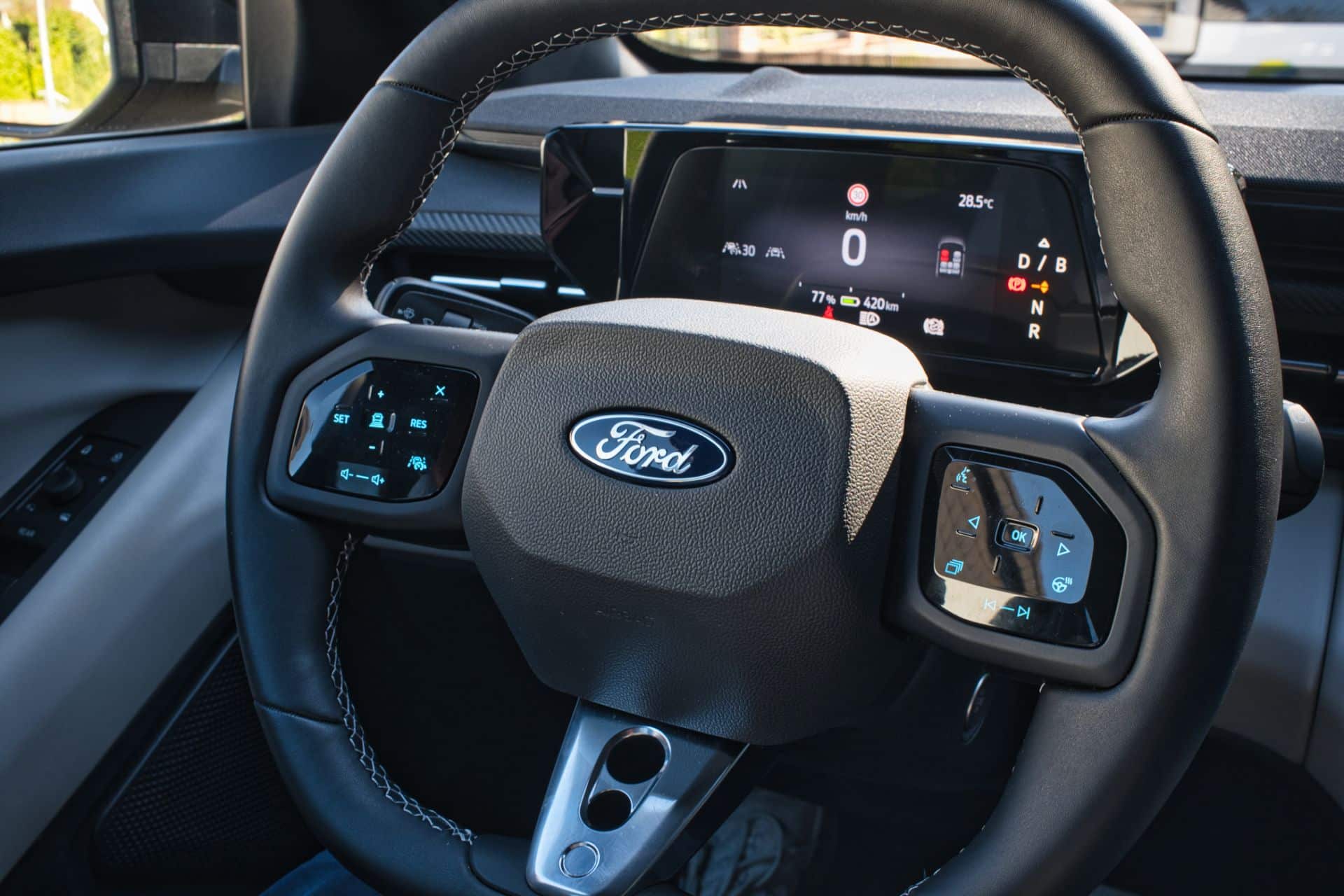 Οδηγώντας το Ford Capri AWD: Η ηλεκτρική επιστροφή ενός θρύλου