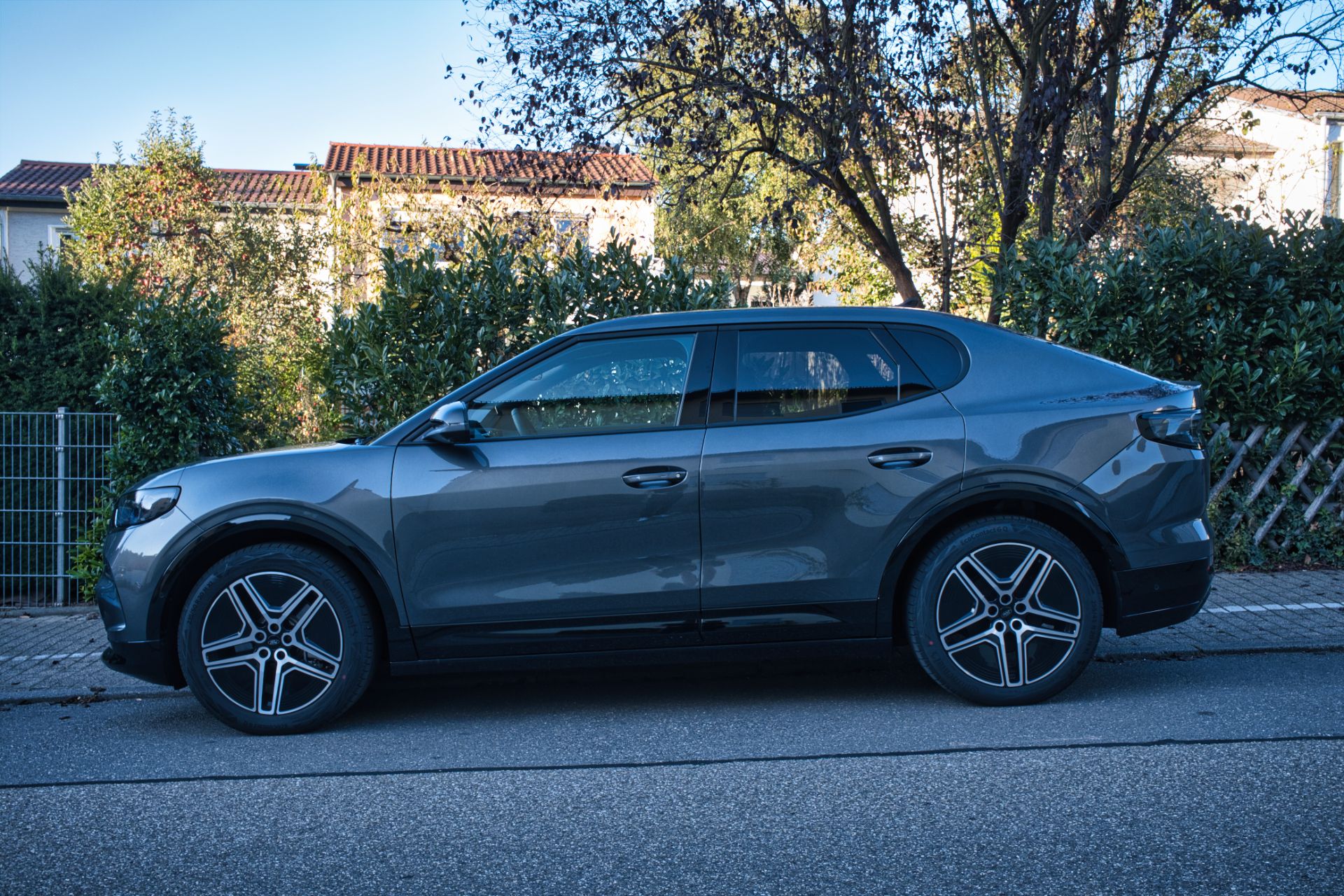 Οδηγώντας το Ford Capri AWD: Η ηλεκτρική επιστροφή ενός θρύλου