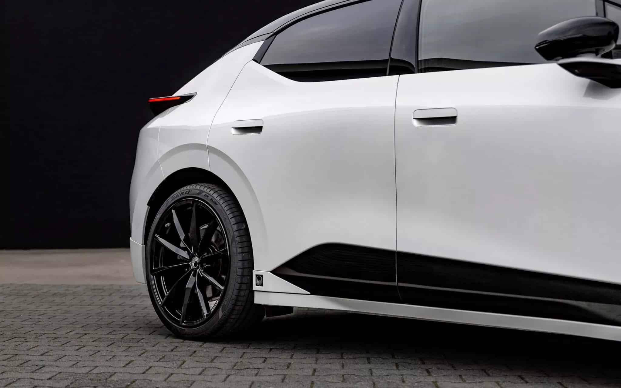 Η Heico Sportiv μεταμόρφωσε το ηλεκτρικό SUV Lynk & Co 02!