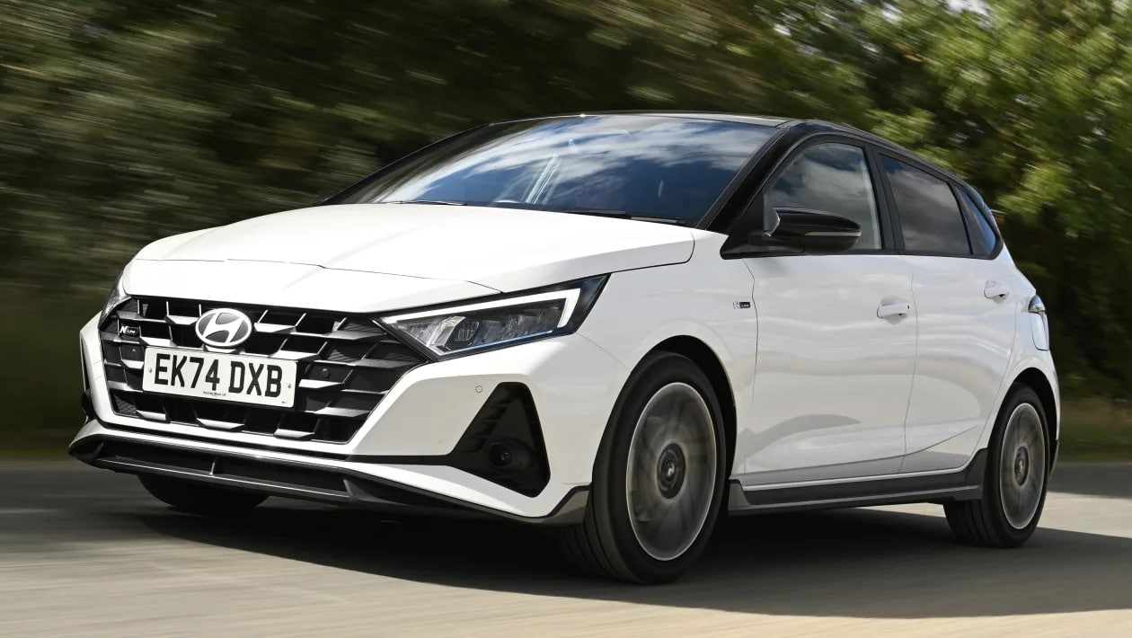 Citroen C3 Hybrid vs Hyundai i20: Η μάχη των supermini