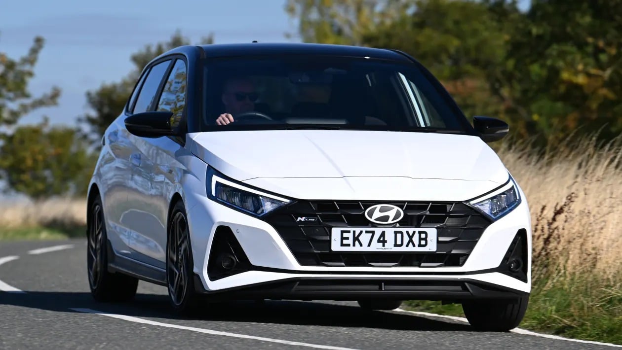 Citroen C3 Hybrid vs Hyundai i20: Η μάχη των supermini