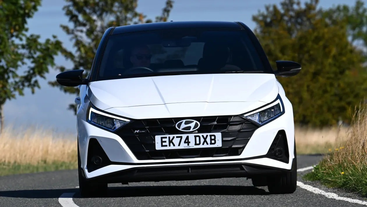 Citroen C3 Hybrid vs Hyundai i20: Η μάχη των supermini