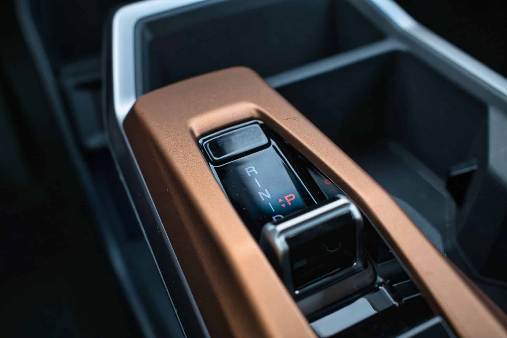 KGM Torres EVX: Το «αουτσάιντερ» που φέρνει πονοκέφαλο στους premium ανταγωνιστές!