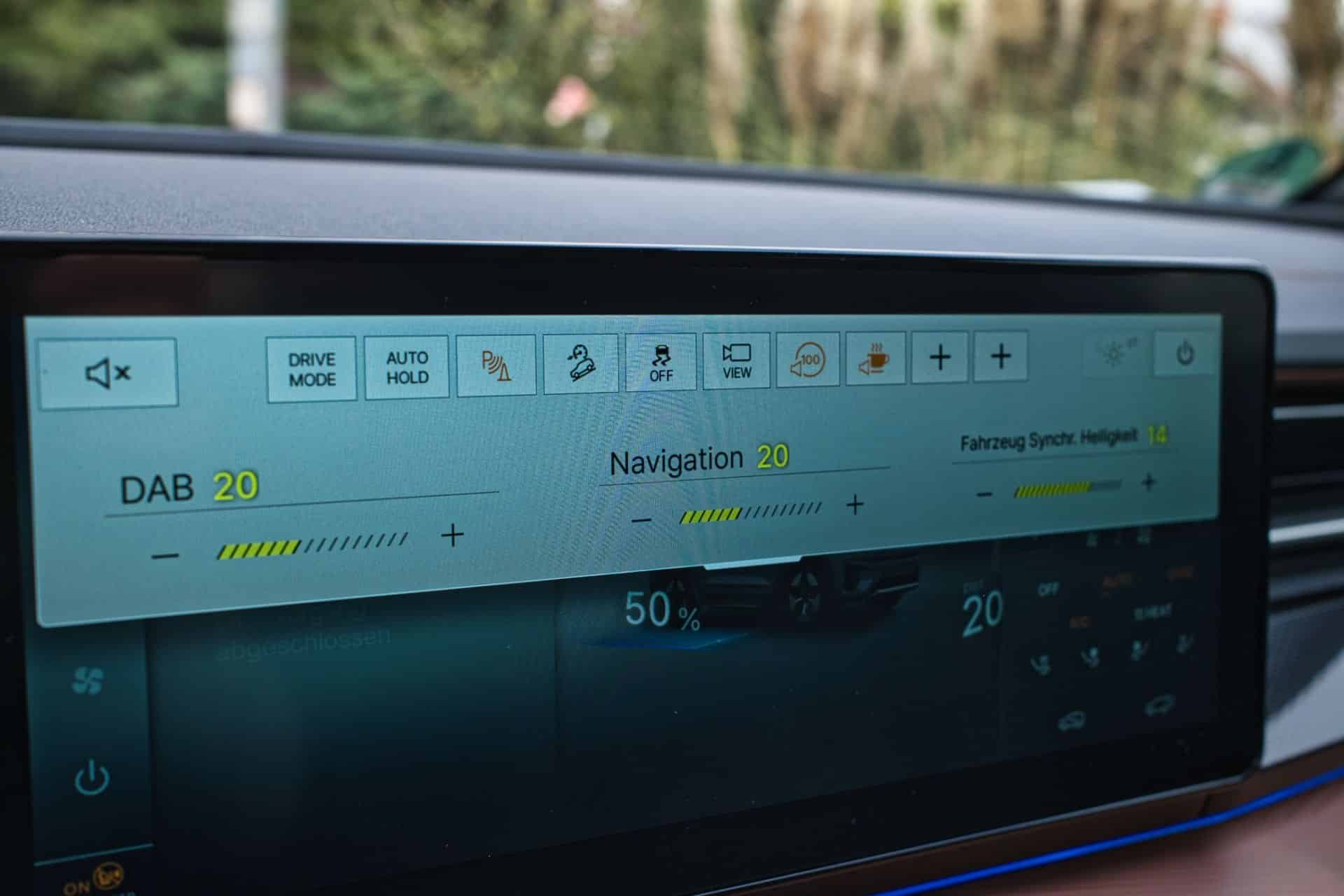 KGM Torres EVX: Το «αουτσάιντερ» που φέρνει πονοκέφαλο στους premium ανταγωνιστές!