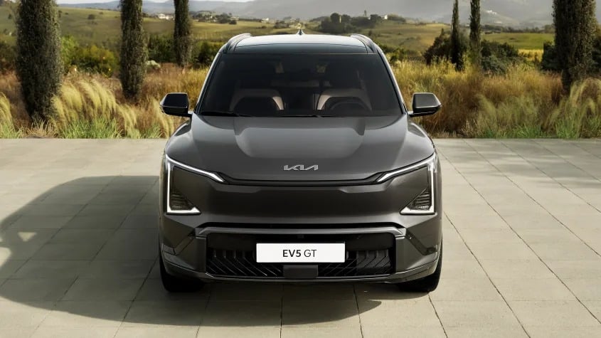 Kia EV5 GT 2026: Το νέο ηλεκτρικό SUV με 302 ίππους και αυτονομία έως 480 χλμ.