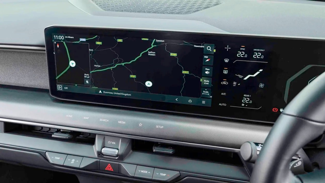 Το Kia EV9 είναι ό,τι πιο κοντά σε «ηλεκτρικό θηρίο» έχουμε δει και το αποδεικνύει!