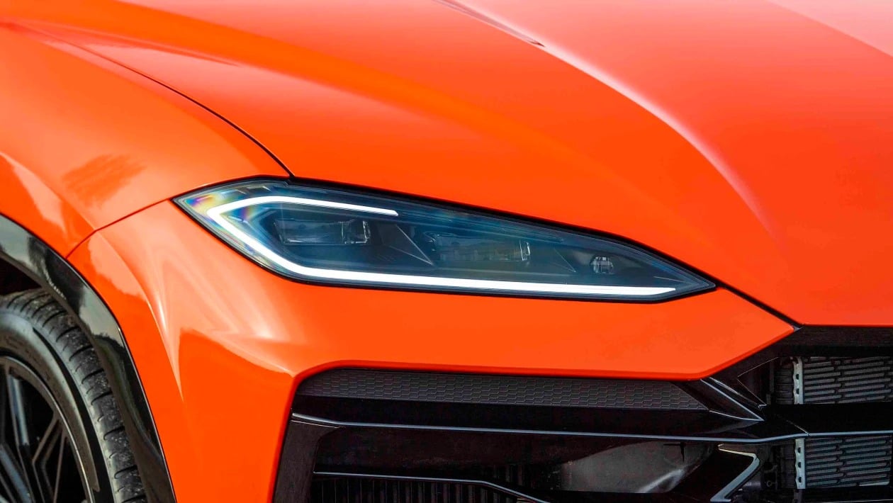 Lamborghini Urus SE: Το πιο «άγριο» οικογενειακό SUV έγινε PHEV