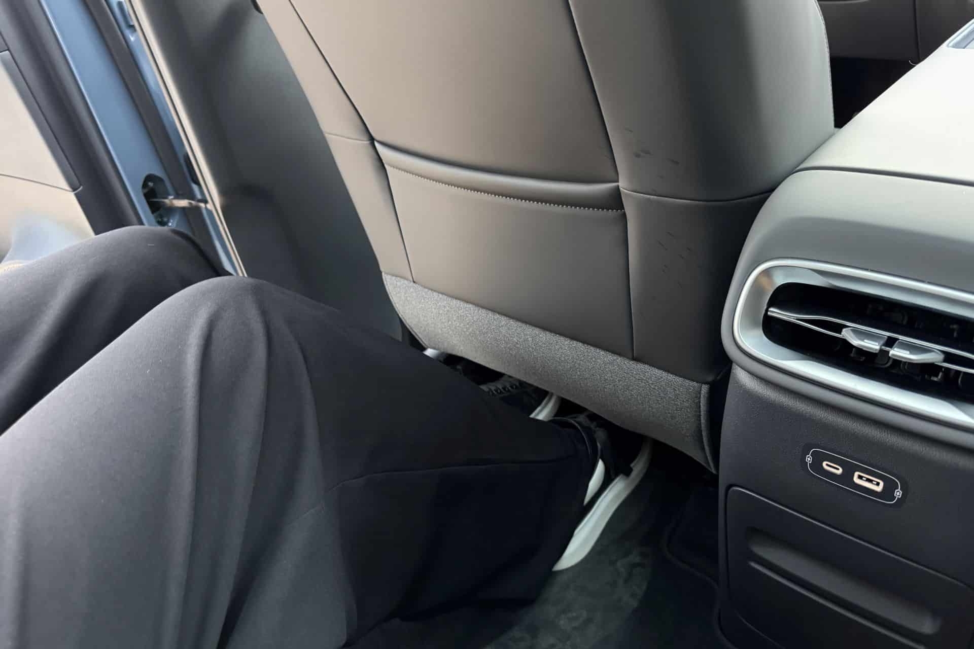 Οδηγώντας το Leapmotor B10