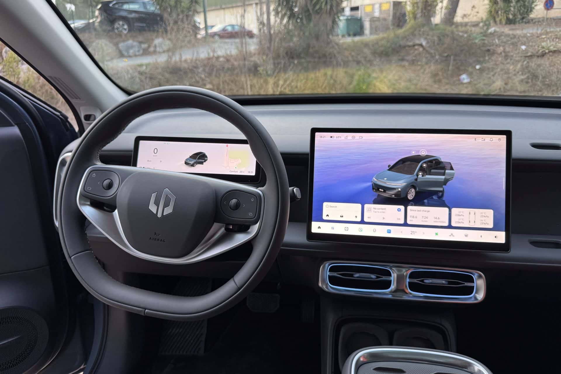 Οδηγώντας το Leapmotor B10