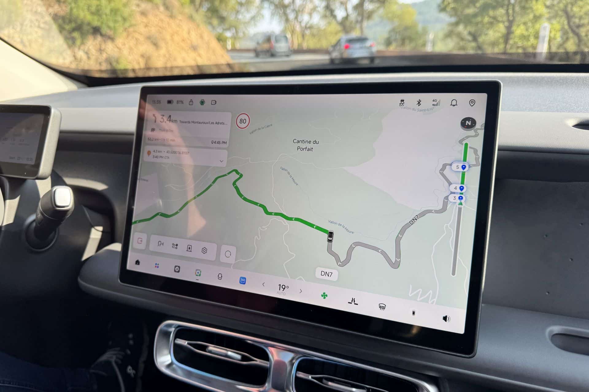 Οδηγώντας το Leapmotor B10