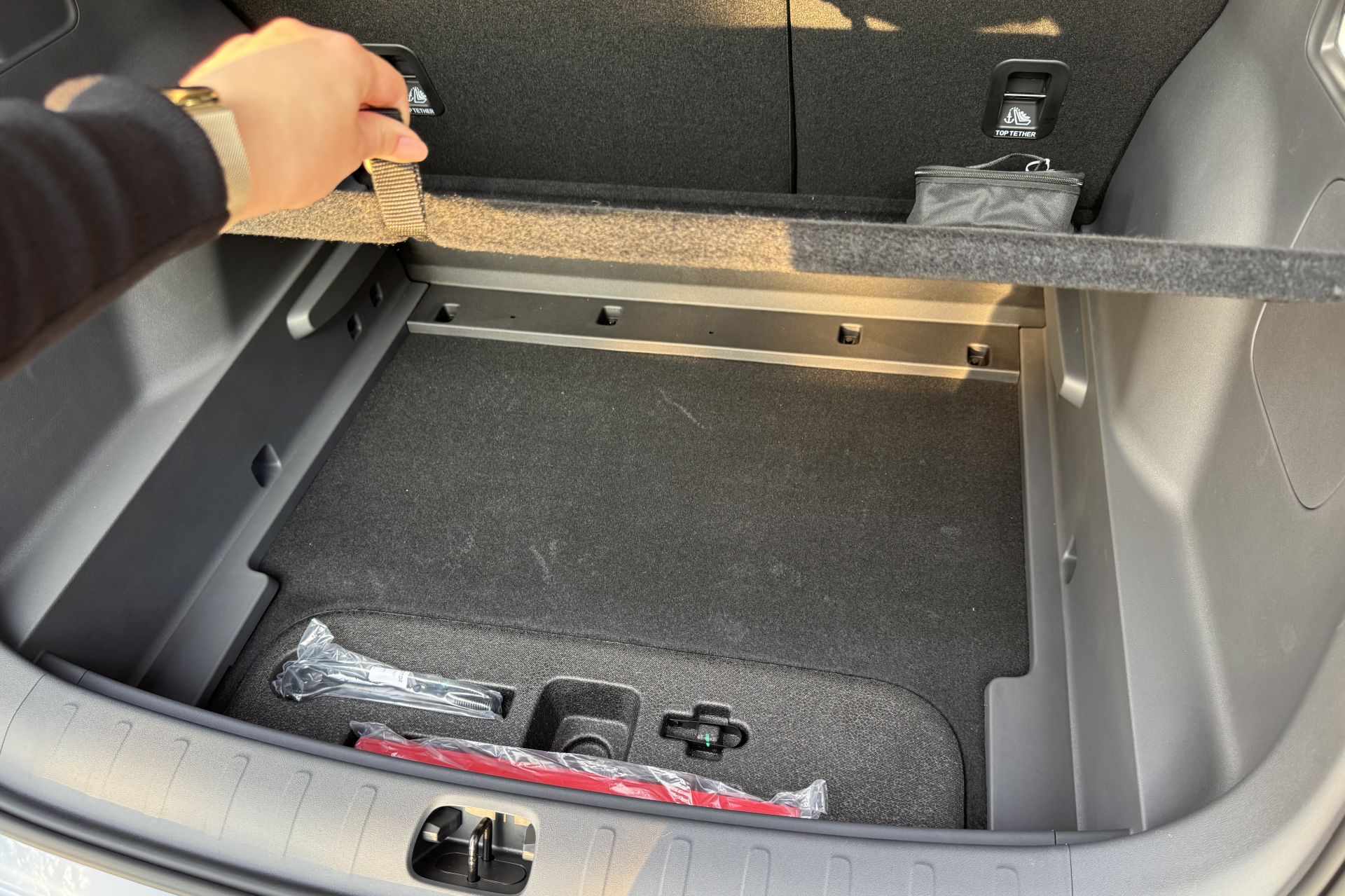 Οδηγώντας το Leapmotor B10