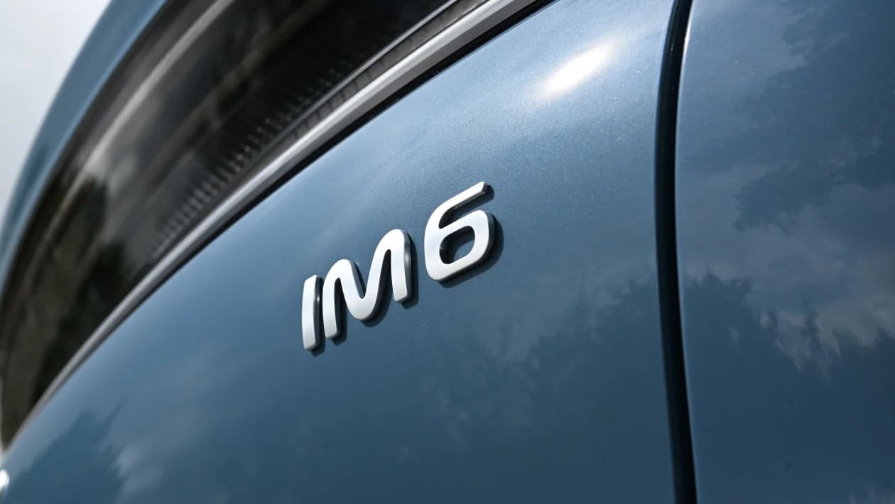 MG IM6 - Το κινεζικό ηλεκτρικό SUV που ανάβει τα φώτα στην Tesla