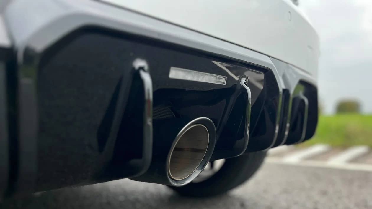 MINI John Cooper Works: Το πιο «άγριο» μικρό που κάνει κάθε στροφή να μοιάζει με πίστα!