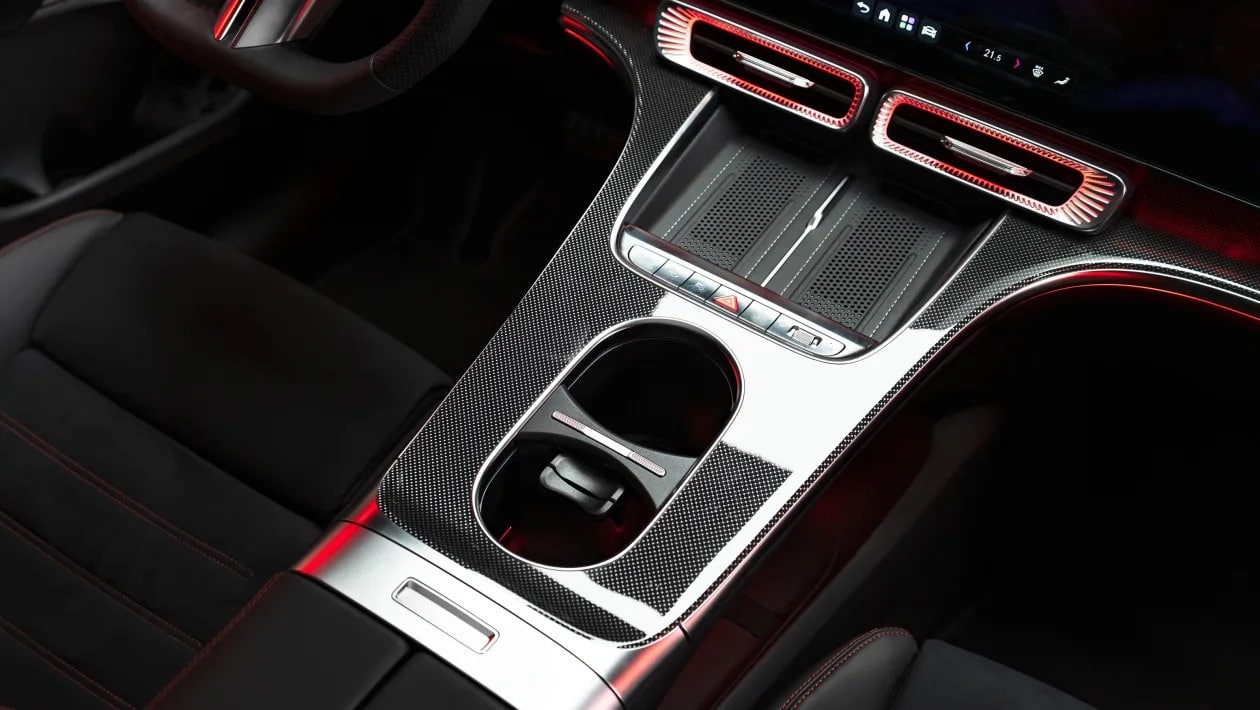 0-100 σε 4,3'' - Η νέα ηλεκτρική Mercedes GLC δείχνει τα δόντια της!