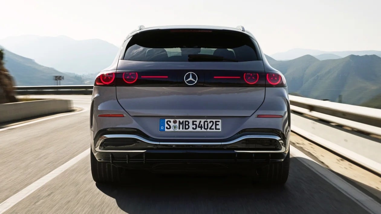 0-100 σε 4,3'' - Η νέα ηλεκτρική Mercedes GLC δείχνει τα δόντια της!