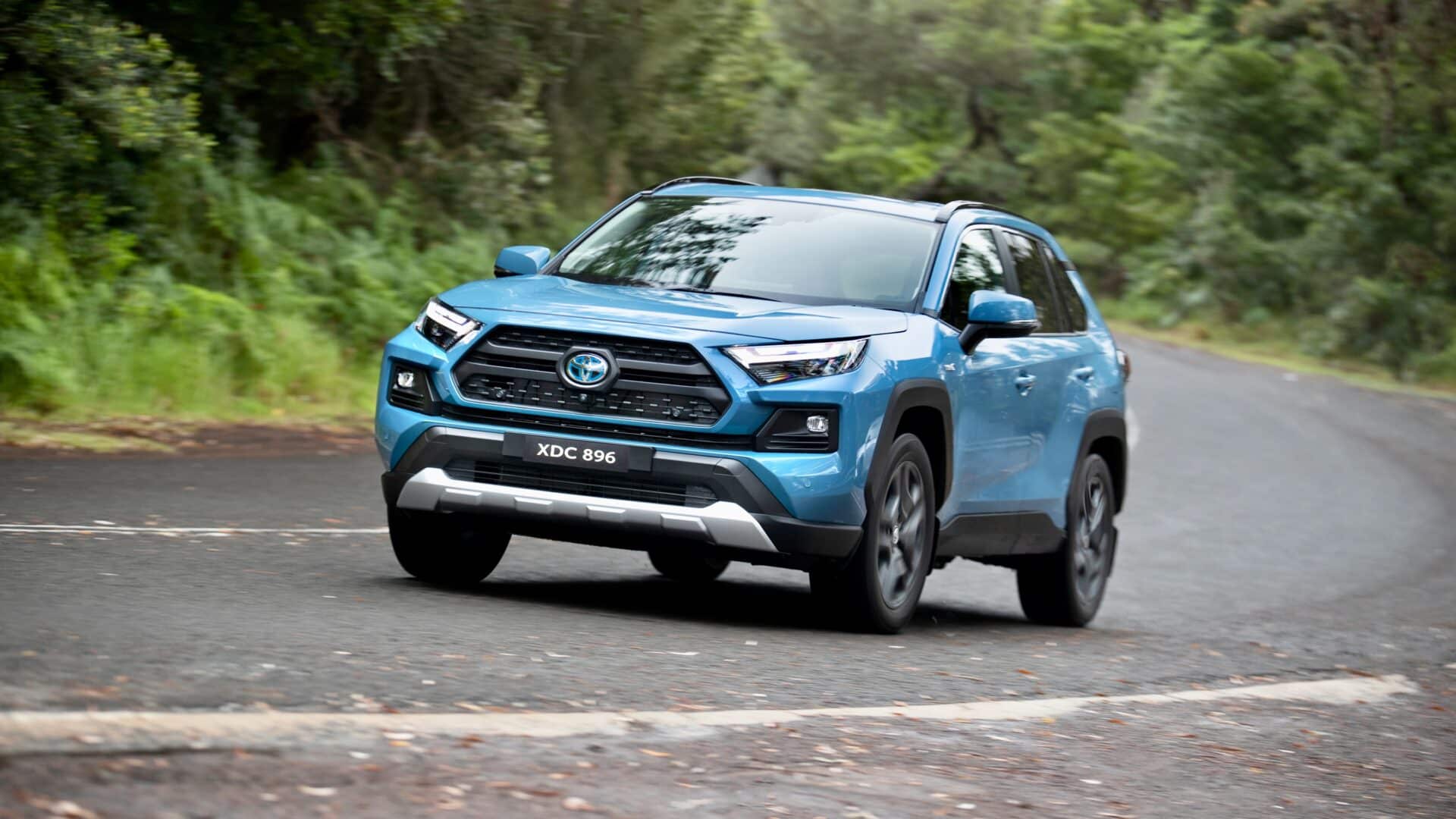 Τα 12 καλύτερα μεσαία υβριδικά SUV του 2025