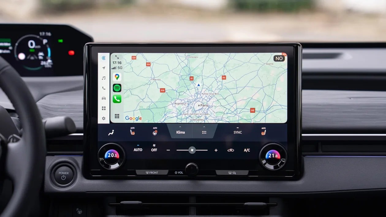 Η Toyota πέρασε στην επόμενη πίστα: Το C-HR+ αλλάζει το παιχνίδι στα ηλεκτρικά SUV!