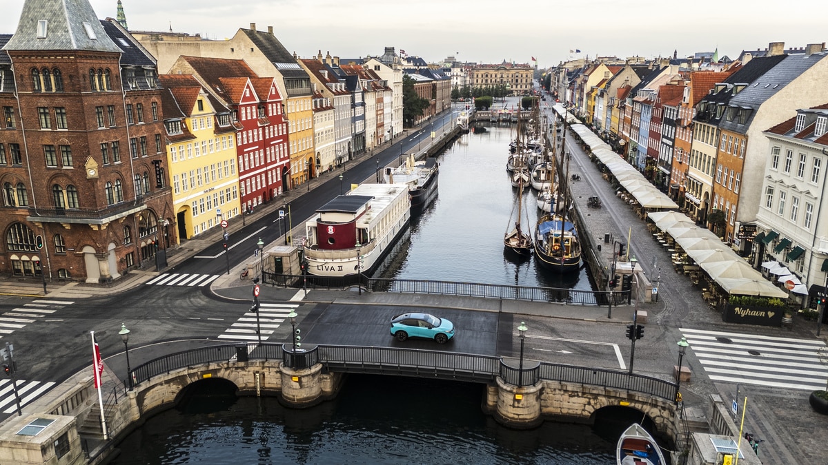 Αποστολή: Nissan Leaf -Ξανασυστήνοντας την ουσιαστική απλότητα