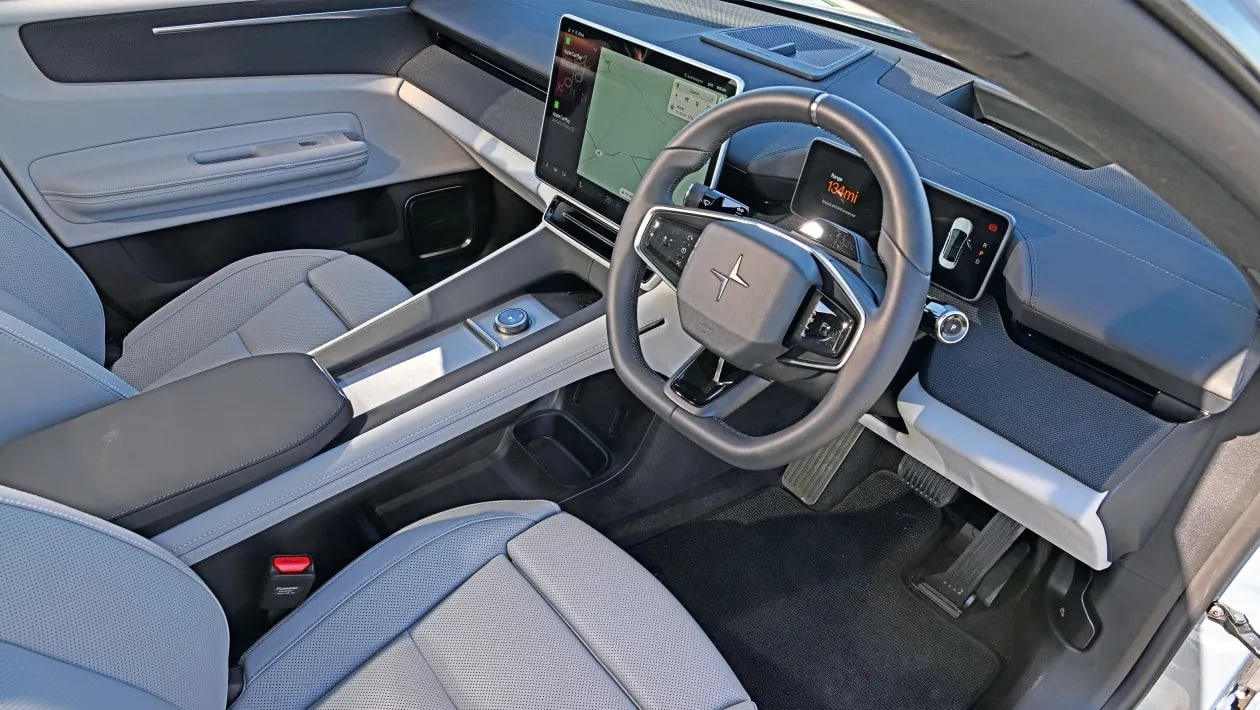 Polestar 4 vs Kia EV6 GT: Ποιο κερδίζει στο ηλεκτρικό ντέρμπι ;