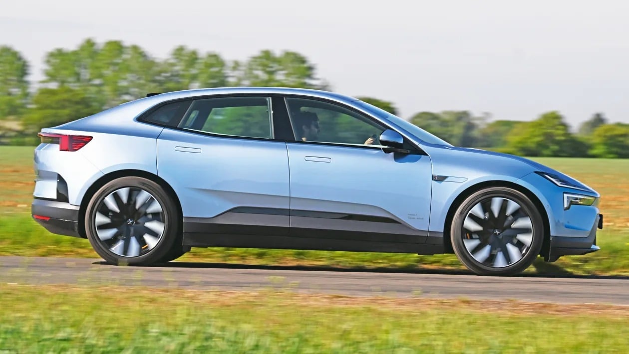 Polestar 4 vs Kia EV6 GT: Ποιο κερδίζει στο ηλεκτρικό ντέρμπι ;