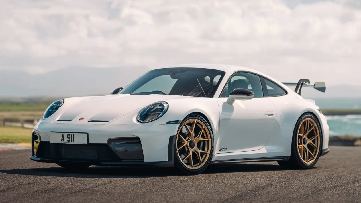 Νέα Porsche 911 GT3: Το απόλυτο supercar για καθαρόαιμους οδηγούς – Χωρίς τούρμπο, χωρίς φίλτρα, μόνο αδρεναλίνη!