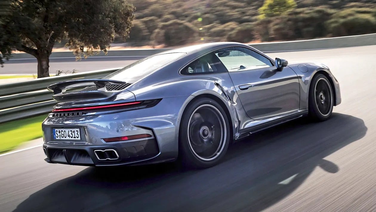 Porsche 911 Turbo S - Η υβριδική ισχύς αλλάζει τα δεδομένα