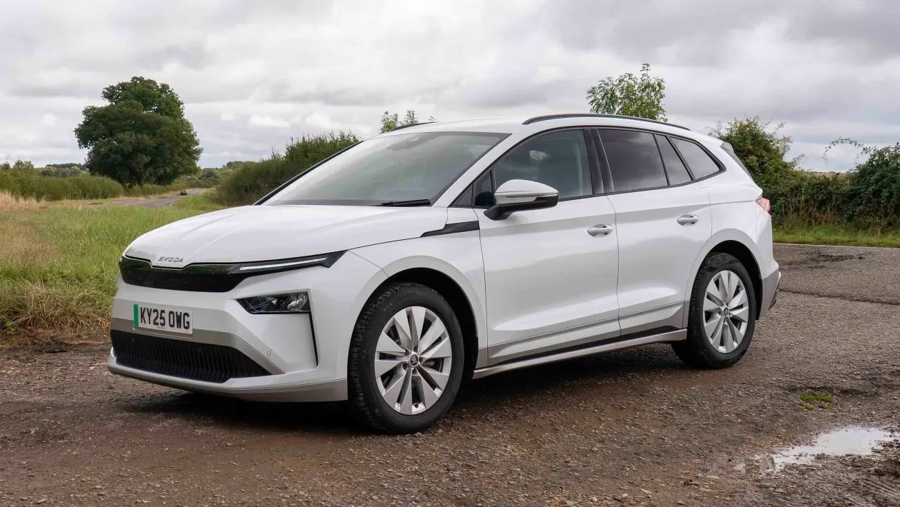 Skoda Enyaq 2025 – Η νέα εποχή του ηλεκτρικού SUV που ανεβάζει τον πήχη στη κατηγορία