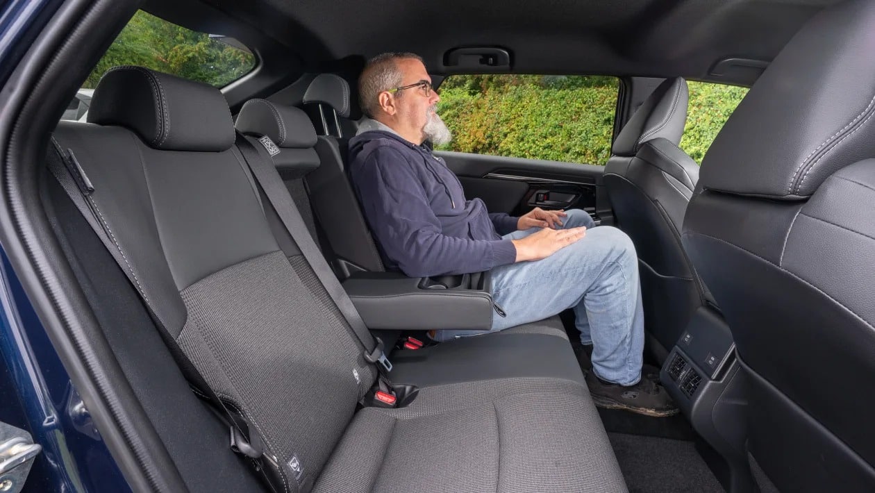 bZ4X: Το SUV της Toyota που συνδυάζει τεχνολογία, άνεση και απόδοση