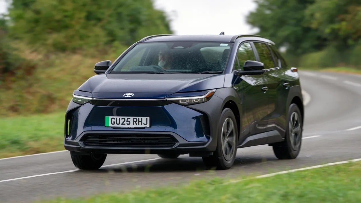 bZ4X: Το SUV της Toyota που συνδυάζει τεχνολογία, άνεση και απόδοση