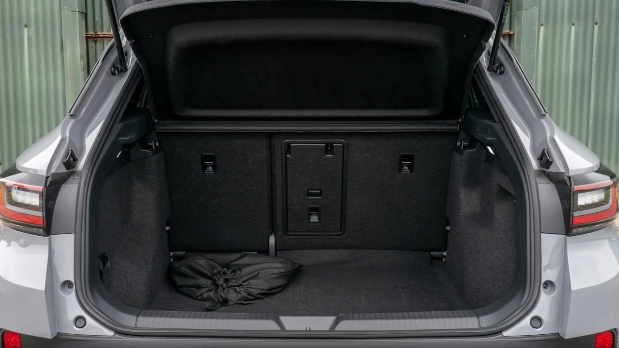 Volkswagen ID.4: Το SUV που κάνει την ηλεκτροκίνηση εύκολη υπόθεση