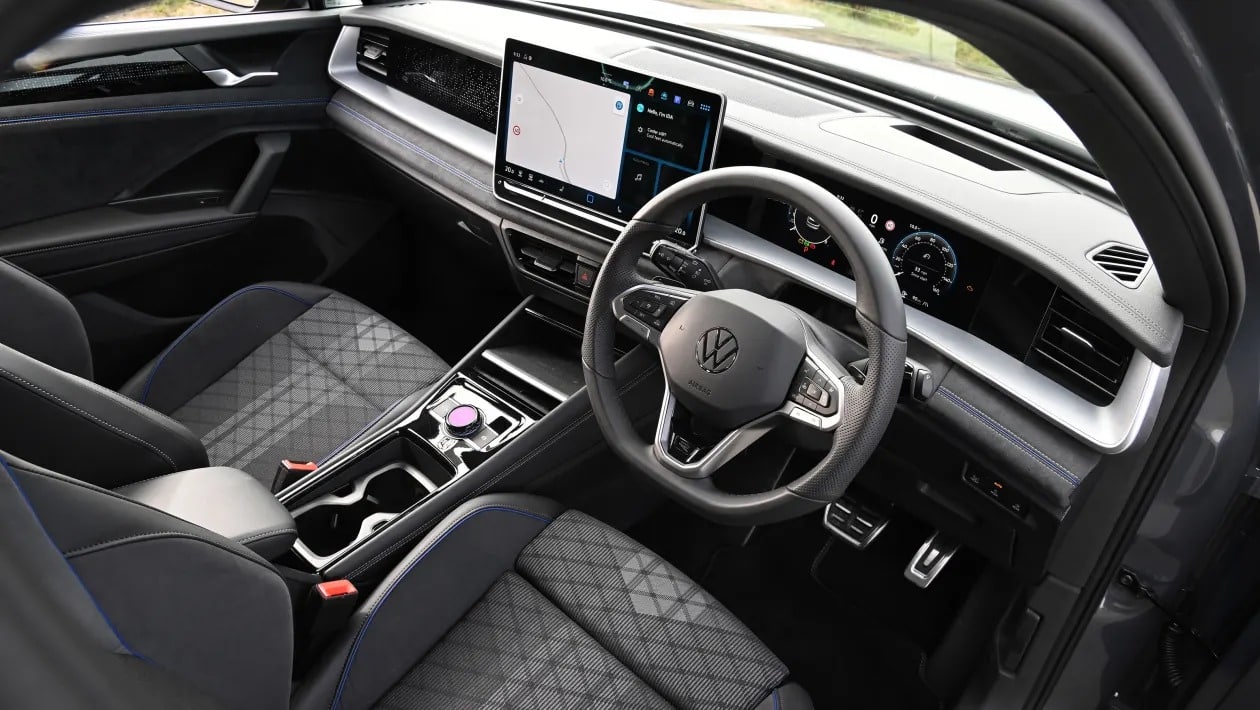 Volkswagen Tayron 2025: Με PHEV τεχνολογία και high-tech εσωτερικό