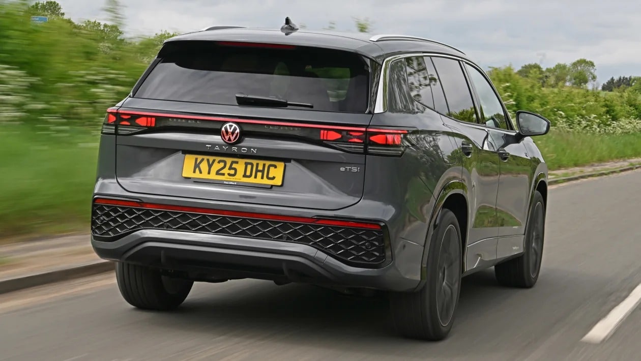 Volkswagen Tayron 2025: Με PHEV τεχνολογία και high-tech εσωτερικό