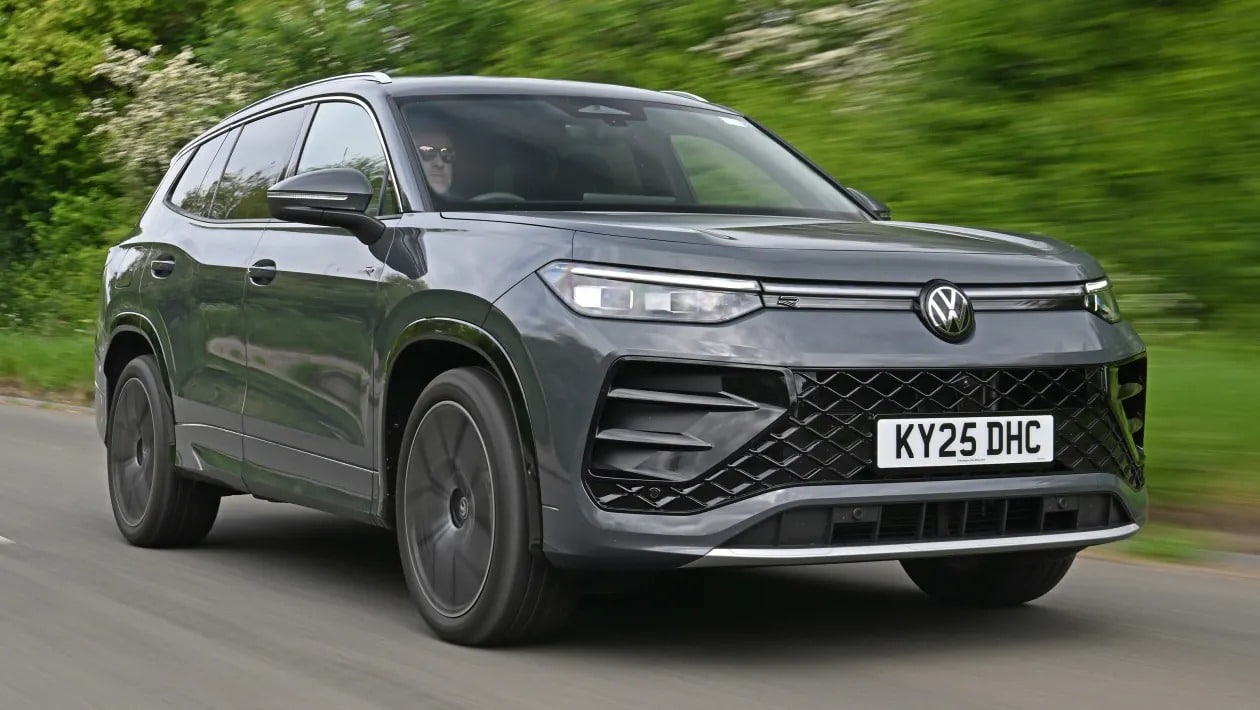 Volkswagen Tayron 2025: Με PHEV τεχνολογία και high-tech εσωτερικό