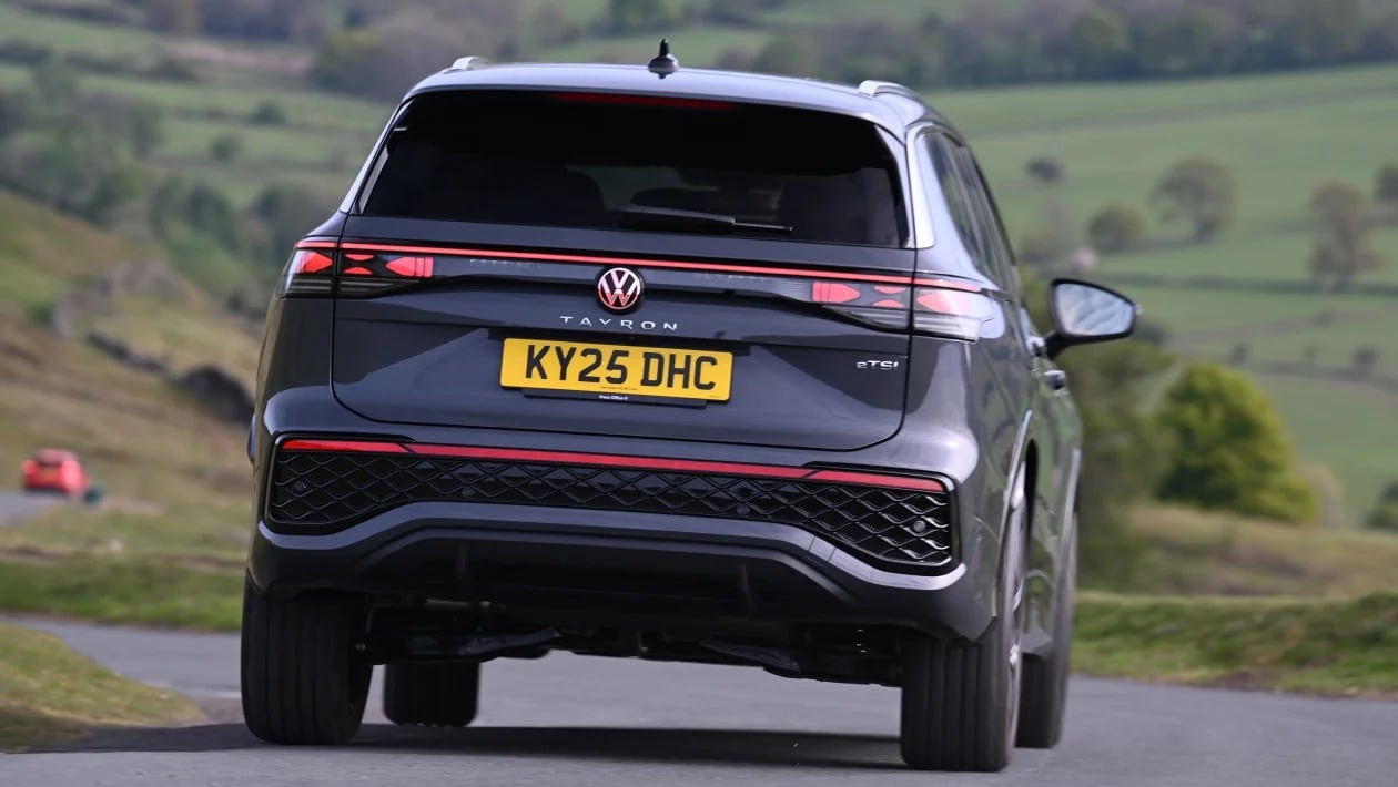 Volkswagen Tayron 2025: Με PHEV τεχνολογία και high-tech εσωτερικό