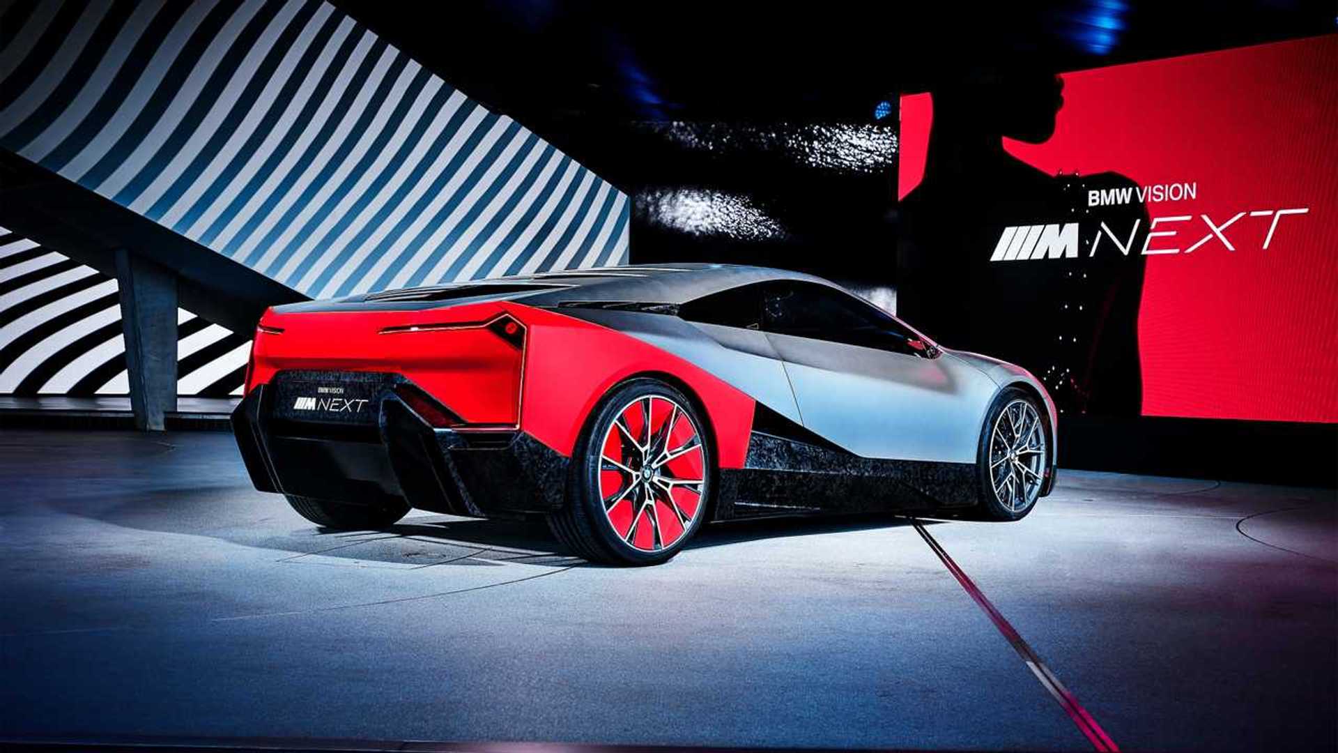 Η BMW φέρνει το πρώτο ηλεκτρικό M που υπόσχεται καθαρή αδρεναλίνη!