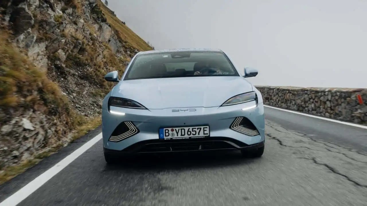 Δείτε πόσο η ταχύτητα «σκοτώνει» την αυτονομία ενός EV