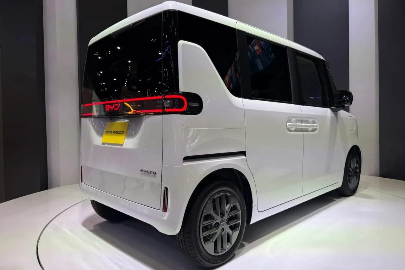 Αυτό είναι το kei car Racco της BYD