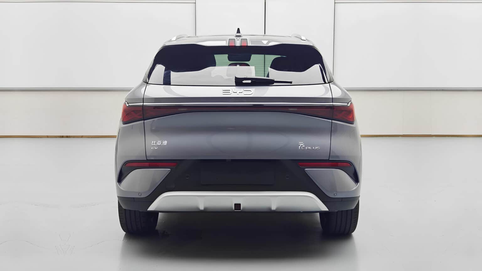 Εκρηκτική αναβάθμιση για το BYD Atto 3 που «αγρίεψε» με 313 PS