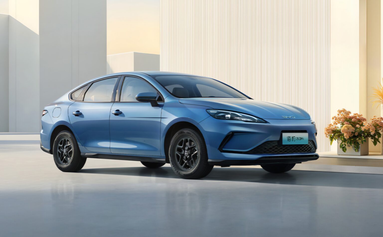 Νέο BYD Seal 05 DM-i 2026 - Ένα PHEV με 2.000 χλμ. αυτονομία!