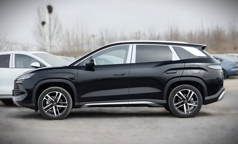 Νέο BYD Song L DM-i: Υβριδική αναβάθμιση με 200 km ηλεκτρικής αυτονομίας και high-tech εσωτερικό!