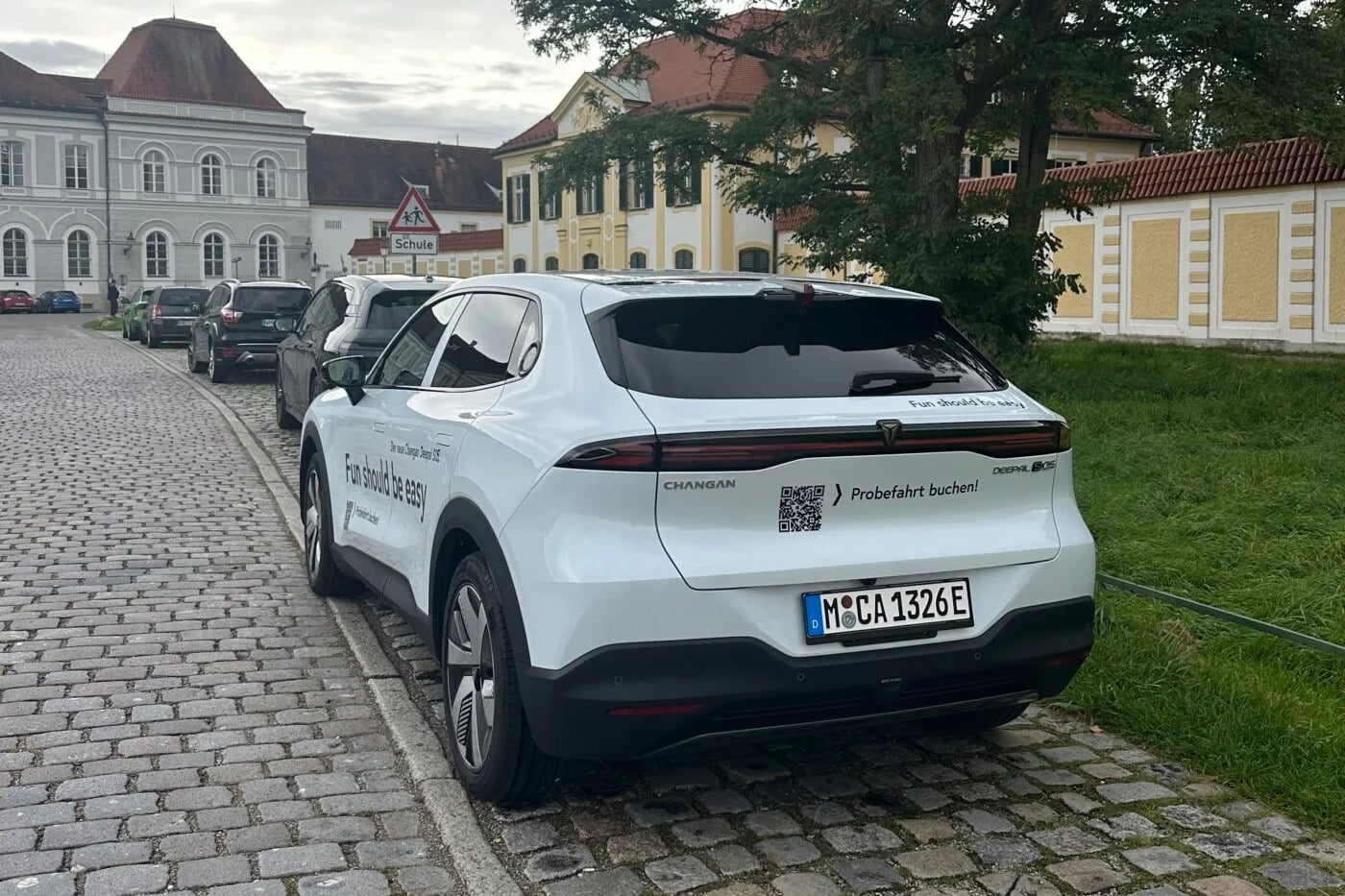 Οδηγώντας το Deepal S05: Ο νέος εφιάλτης για VW ID.4 και Skoda Enyaq!