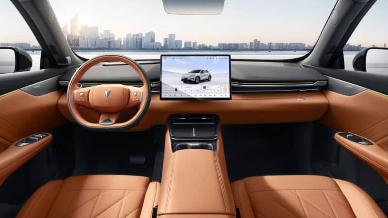 Οδηγώντας το Deepal S05: Ο νέος εφιάλτης για VW ID.4 και Skoda Enyaq!