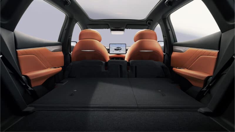 Οδηγώντας το Deepal S05: Ο νέος εφιάλτης για VW ID.4 και Skoda Enyaq!