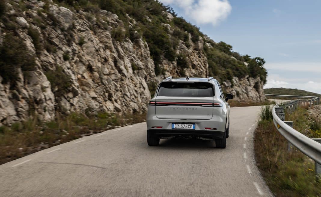 Το Leapmotor C10 AWD κάνει ντεμπούτο