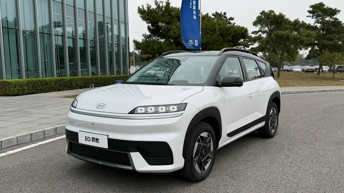 Τίναξε την μπάνκα στον αέρα το νέο ηλεκτρικό Hyundai Elexio EO με €15.560 στη Κίνα!