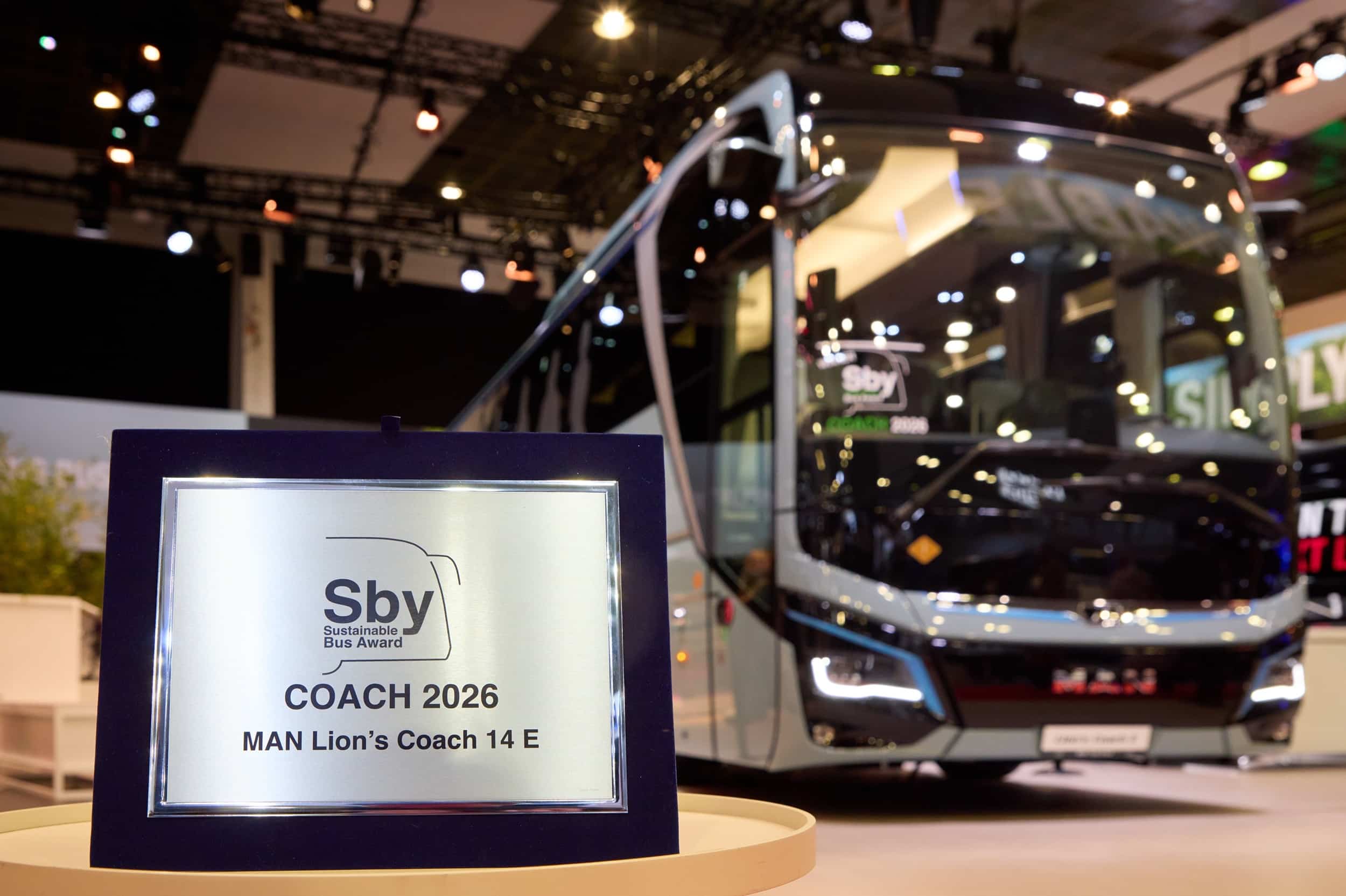 Το MAN Lion’s Coach E αναδείχθηκε «Sustainable Bus of the Year 2026»