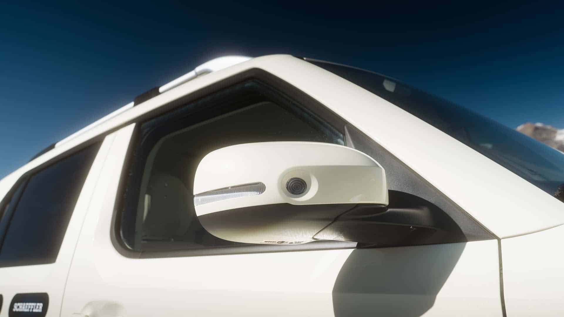 Hyundai Inster: Το μικρό ηλεκτρικό που σε κάνει να χαμογελάς ακόμα και στις... Άλπεις