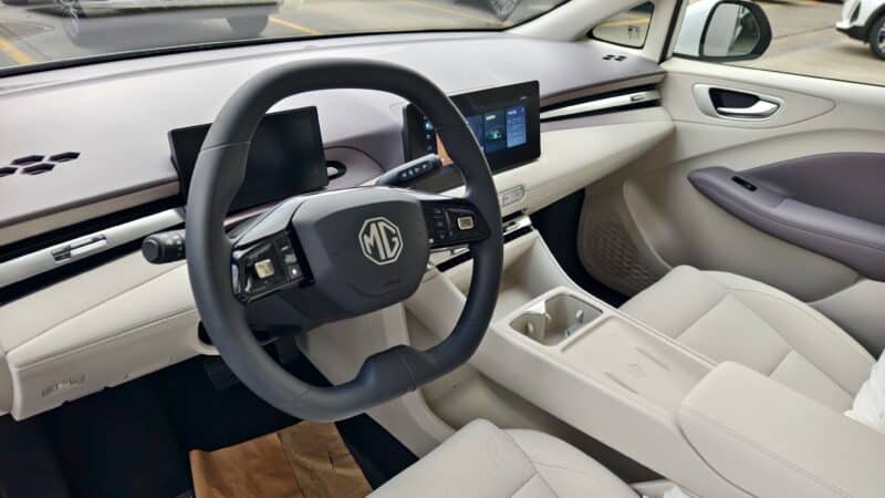 Το νέο MG4 έγινε «μπροστοκίνητο» και πιο ώριμο από ποτέ!